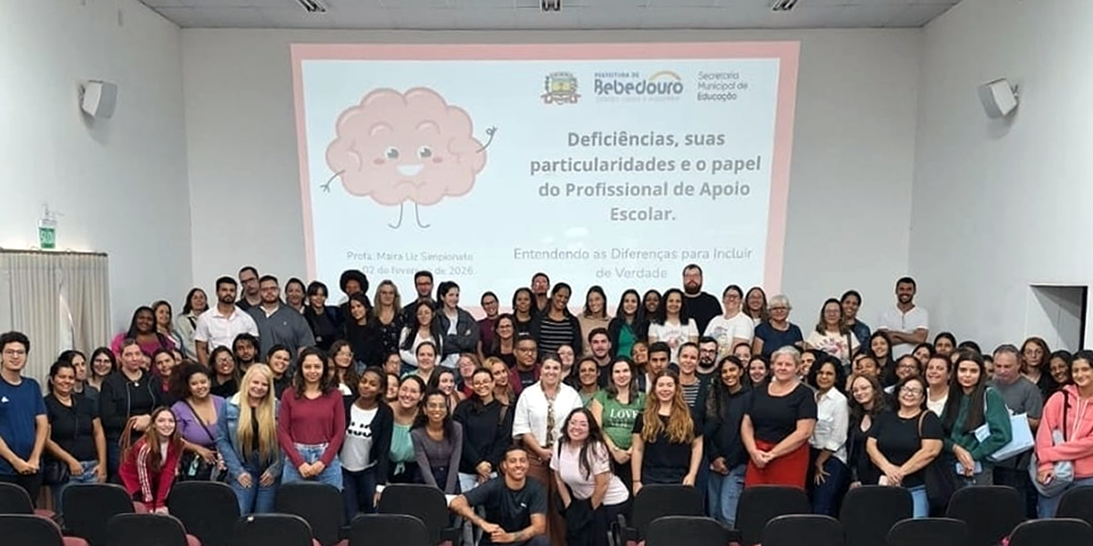 Secretaria Municipal de Educação reforça inclusão com reunião de acolhimento aos profissionais de apoio escolar